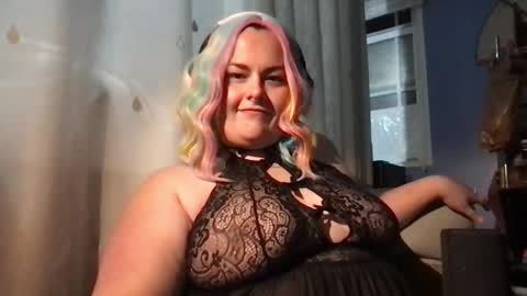 sassysuzie stream preview
