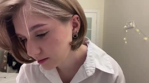 saymyay stream preview