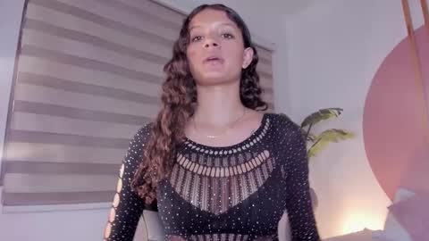 seraphine_lark stream preview