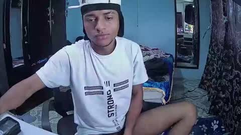 sexy_0boy stream preview