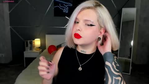 shadow__purr stream preview