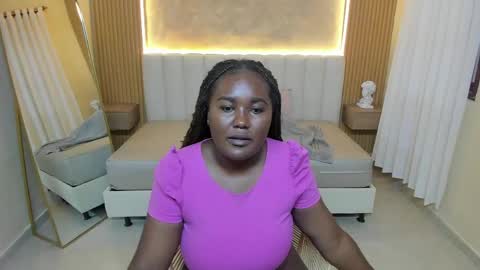 shaira_collins stream preview