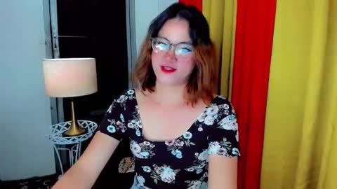 shakeena_143 stream preview