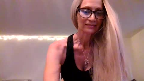 shamanwoman stream preview