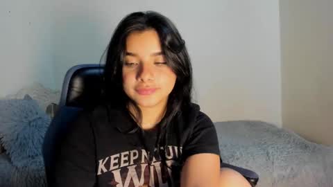 shara_jones stream preview