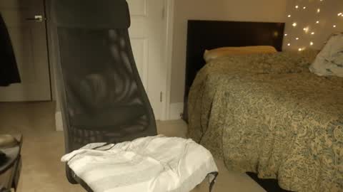 silasslade___ stream preview