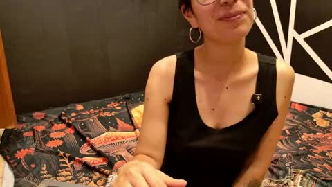 silky_minx stream preview