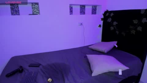 skinny_lau stream preview