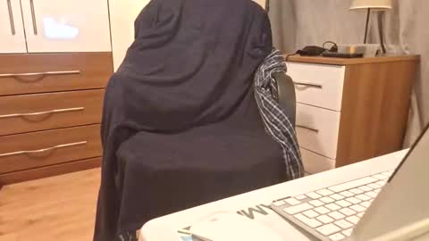 snooty05 stream preview