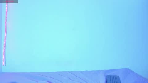 snow__white1 stream preview