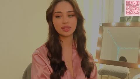 sofia_plump stream preview