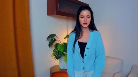softlyy_bold stream preview