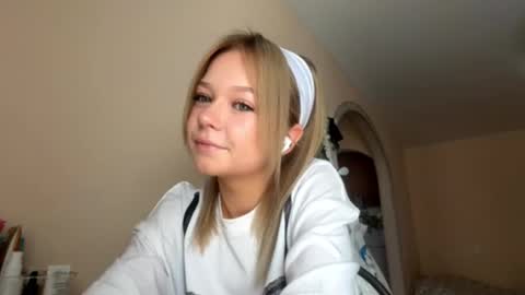 stephanelangmyer stream preview