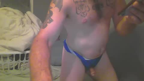 str8hotguyforany stream preview