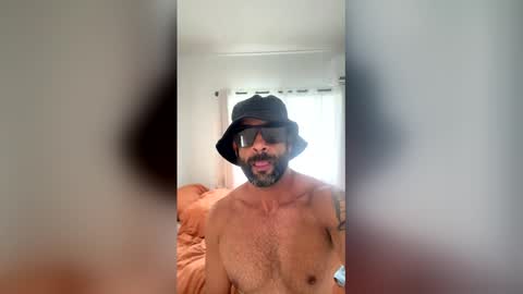 straightradieaus stream preview