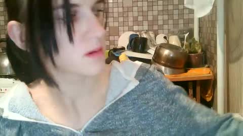 strawberry_storm stream preview