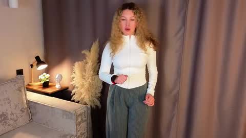 sueholt stream preview