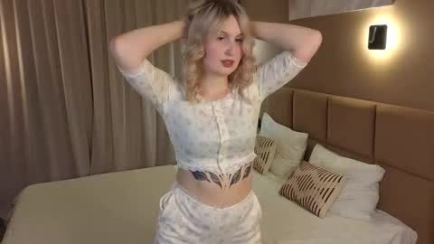 susanlawson stream preview