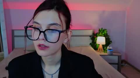 susiemorris stream preview