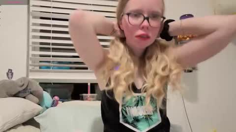 sweetiek1tty live stream