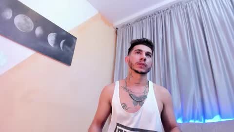 taylor_lewiis stream preview
