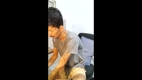 theyllorwillians live stream