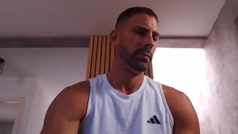 tinoclandestino stream preview