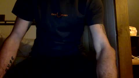 tom_uk33 stream preview