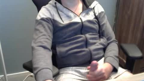 tomin3m stream preview