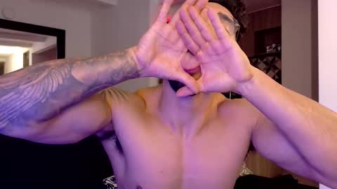 tony_muscle1 live stream