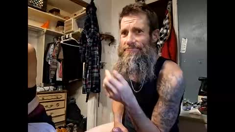 tucker1732 live stream