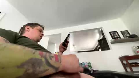 tweaky1111 stream preview