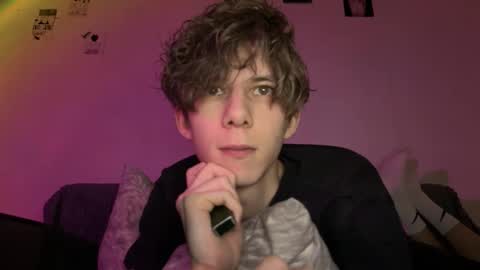 twishadow stream preview