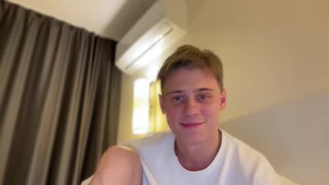 tyler_garrner stream preview
