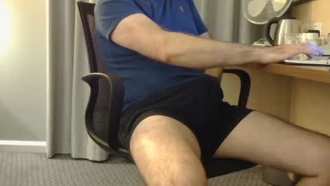 ukguynxtdr live stream