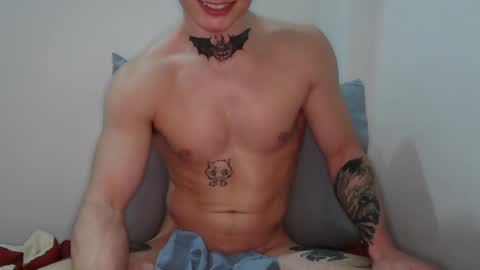 ultimatepackages live stream