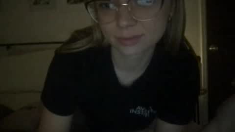 urgirlfornow live stream