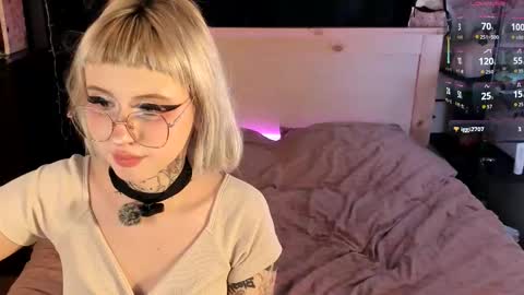 velor_velmochi live stream