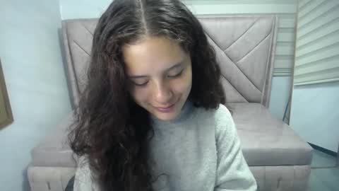 velvet_moon_v live stream