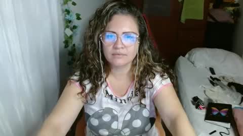 venecasexy44 stream preview