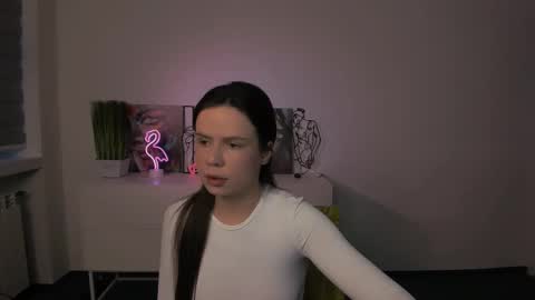 violet_moxi stream preview