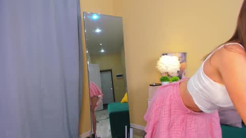 violetadiaz_ stream preview