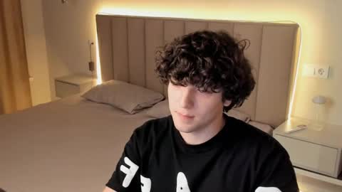 vip_person_ stream preview