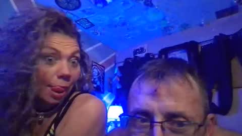 we_r_freaks stream preview