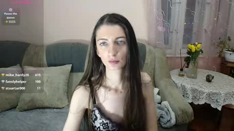 white_rosses live stream