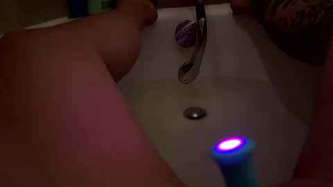 whitegirl772 stream preview