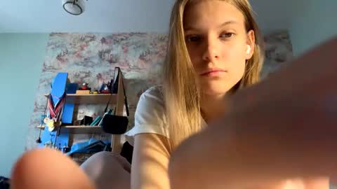 yenrowsell live stream