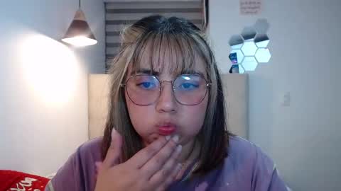 yini_angel07 stream preview