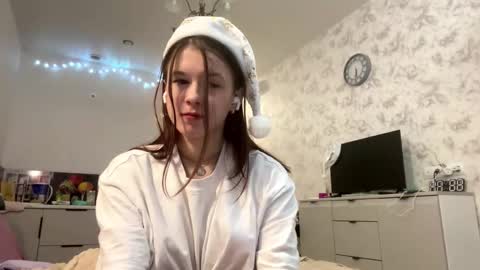 yolandeaskwith stream preview