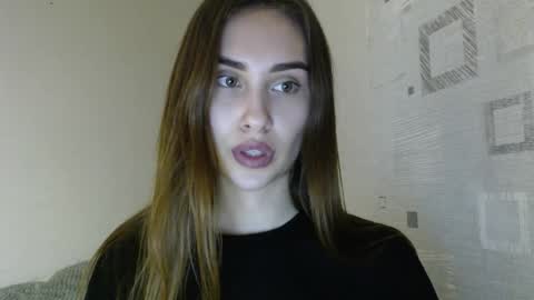 your_ameliaa stream preview